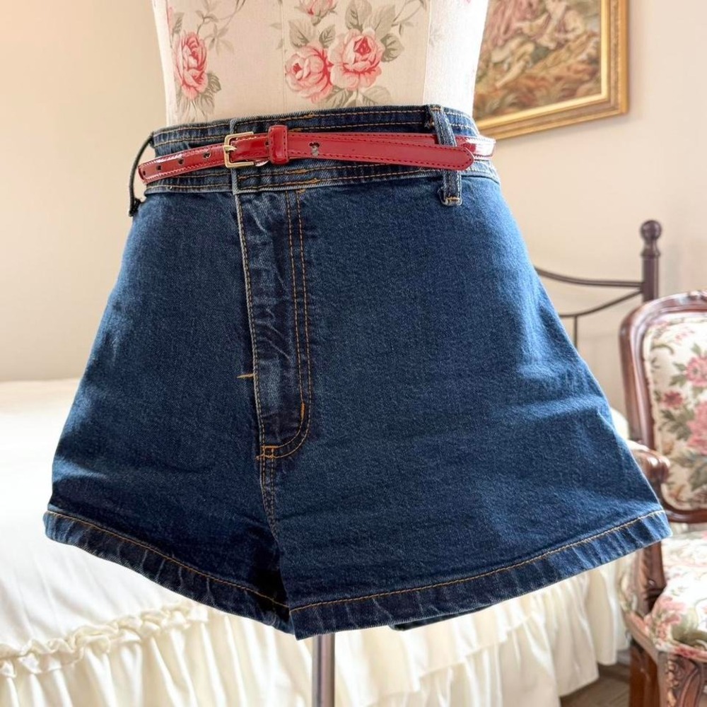 90s‎ red faux leather skinny belt